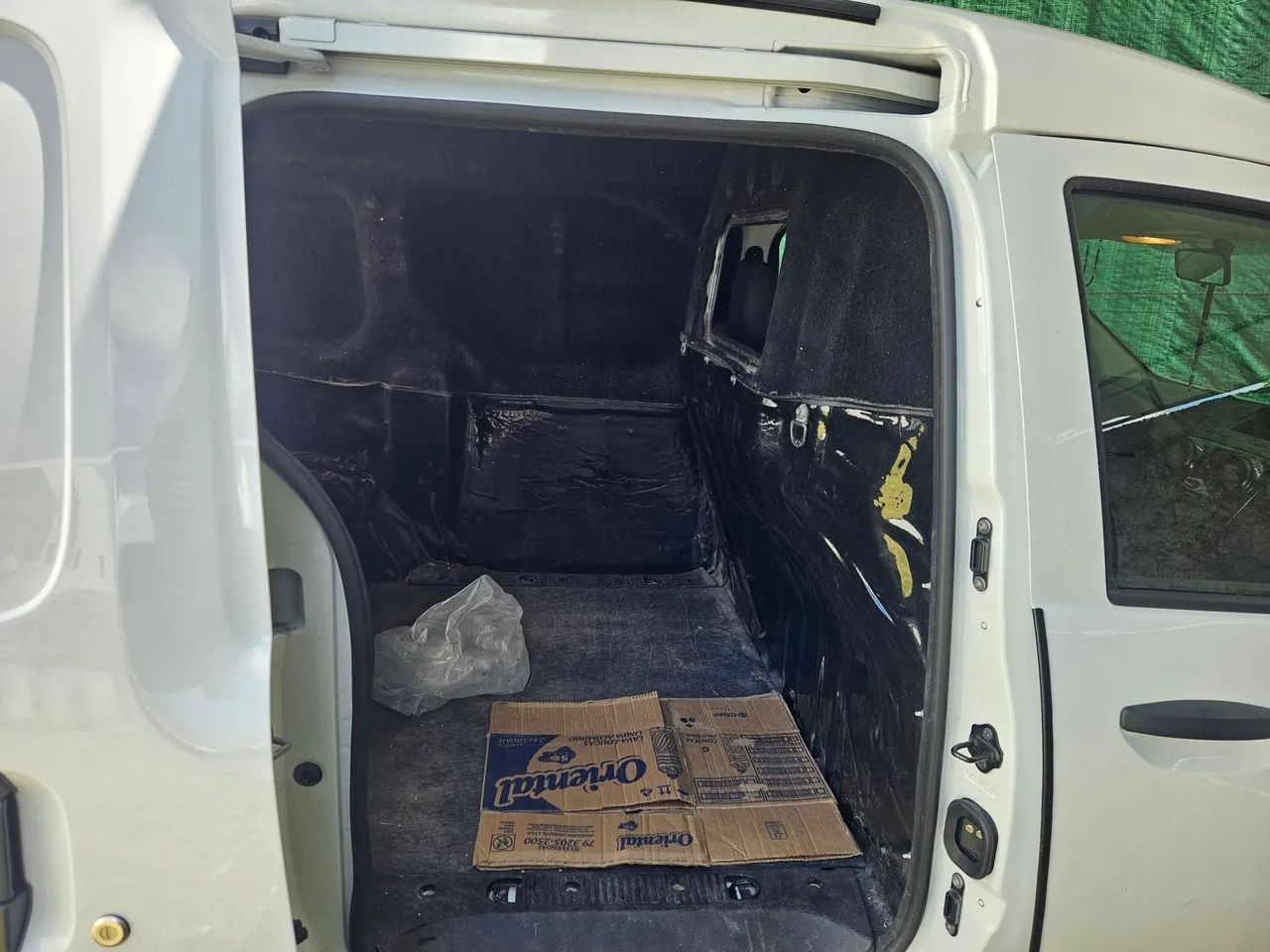 Renault Kangoo Advanced 1.6 16V Flex Mec. 2026 - Foto 2