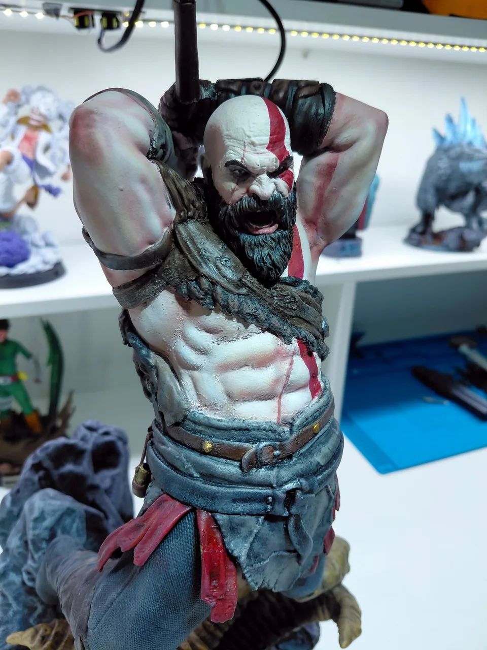 Figure kratos escala 1/6 - Foto 2