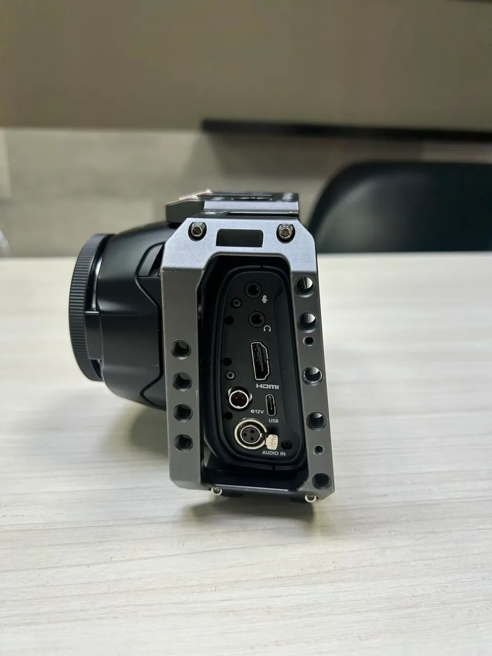 Blackmagic 6k com cage tilta - Foto 5