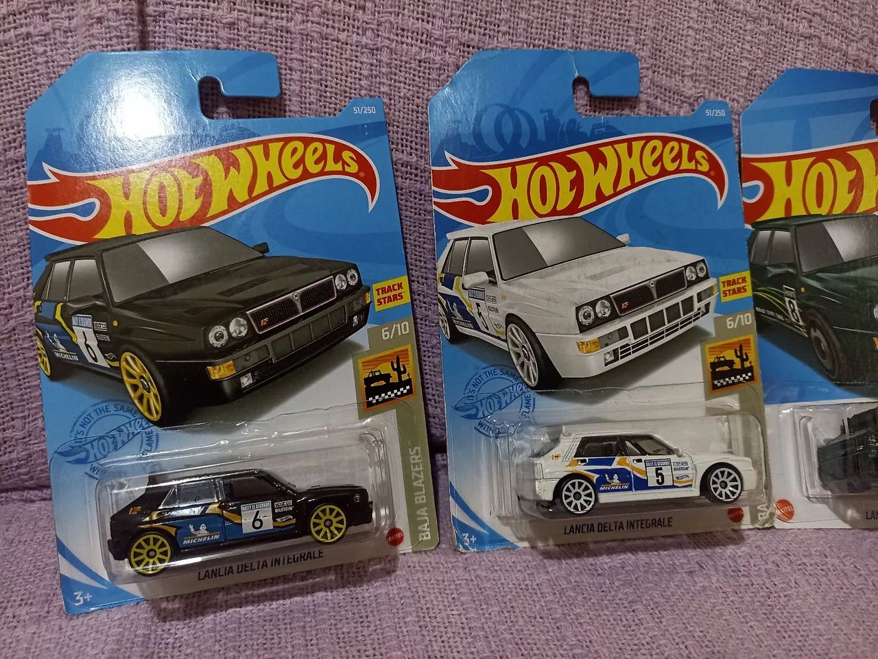 Hot Wheels Lancia kit com 3 - Foto 2