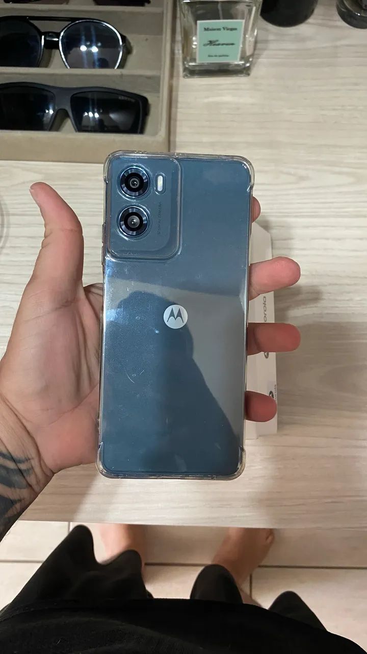 Celular motorola G06