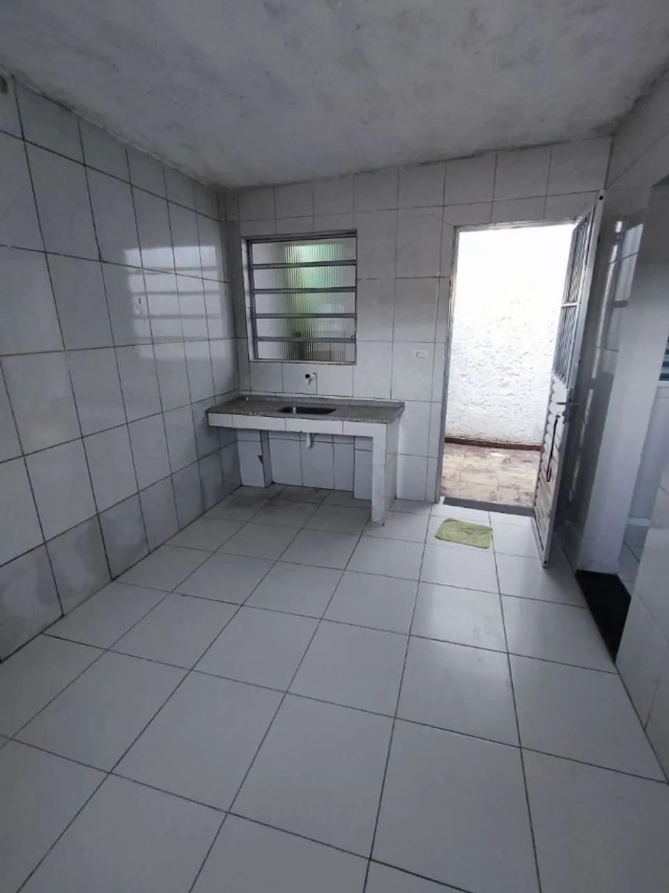 casa 2 comodos no Embu