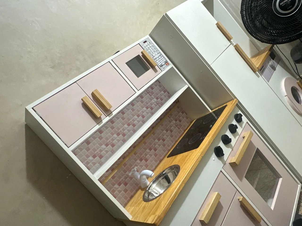 Vende-se cozinha infantil 