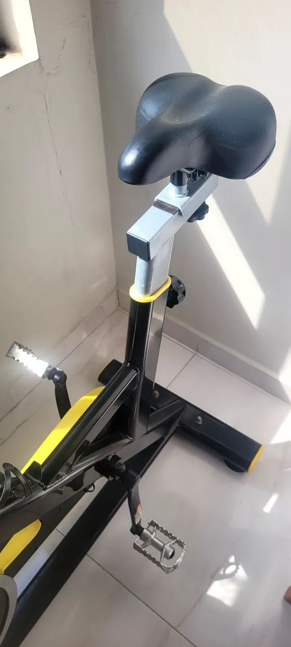 Bicicleta Ergométrica / Spinning  - Foto 3