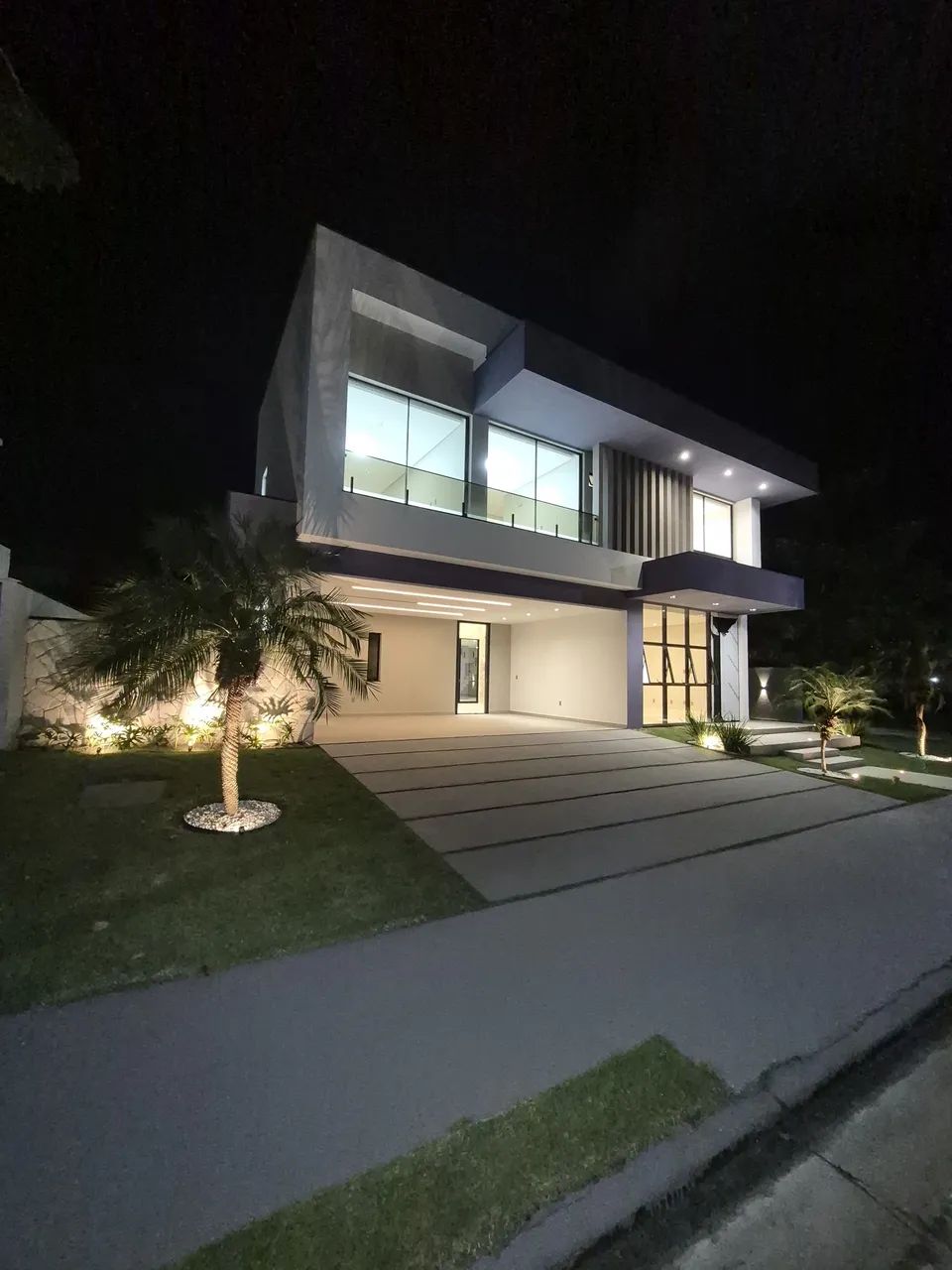 Linda casa no Alphaville | 5 suítes | casa nova  - Foto 2