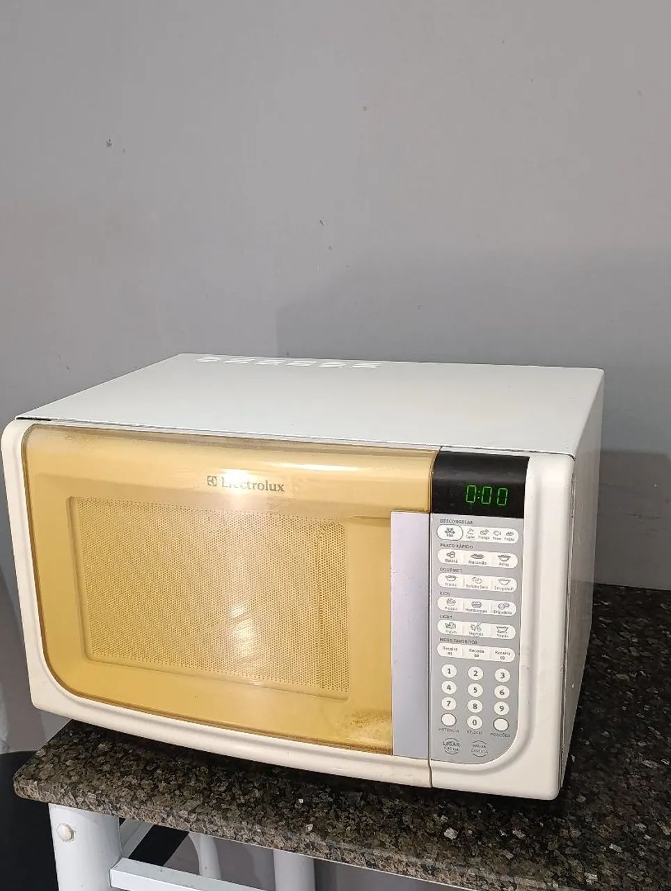 Microondas 31 funcionando 