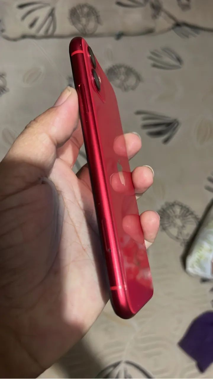 iPhone 11 64 gb vermelho  - Foto 3