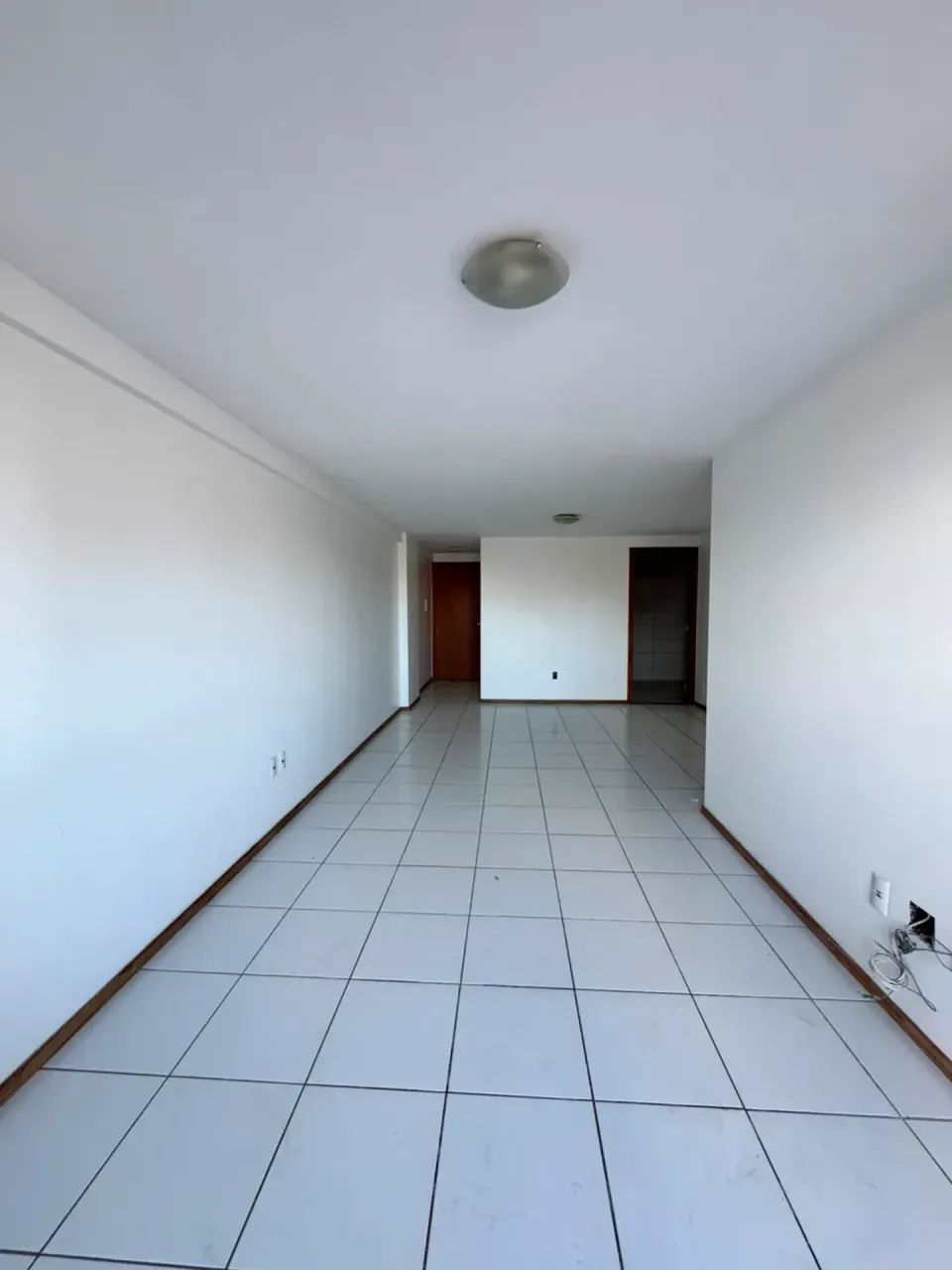 Alugo Apto de 3 quartos+ varanda com 90 m² na Jatiúca