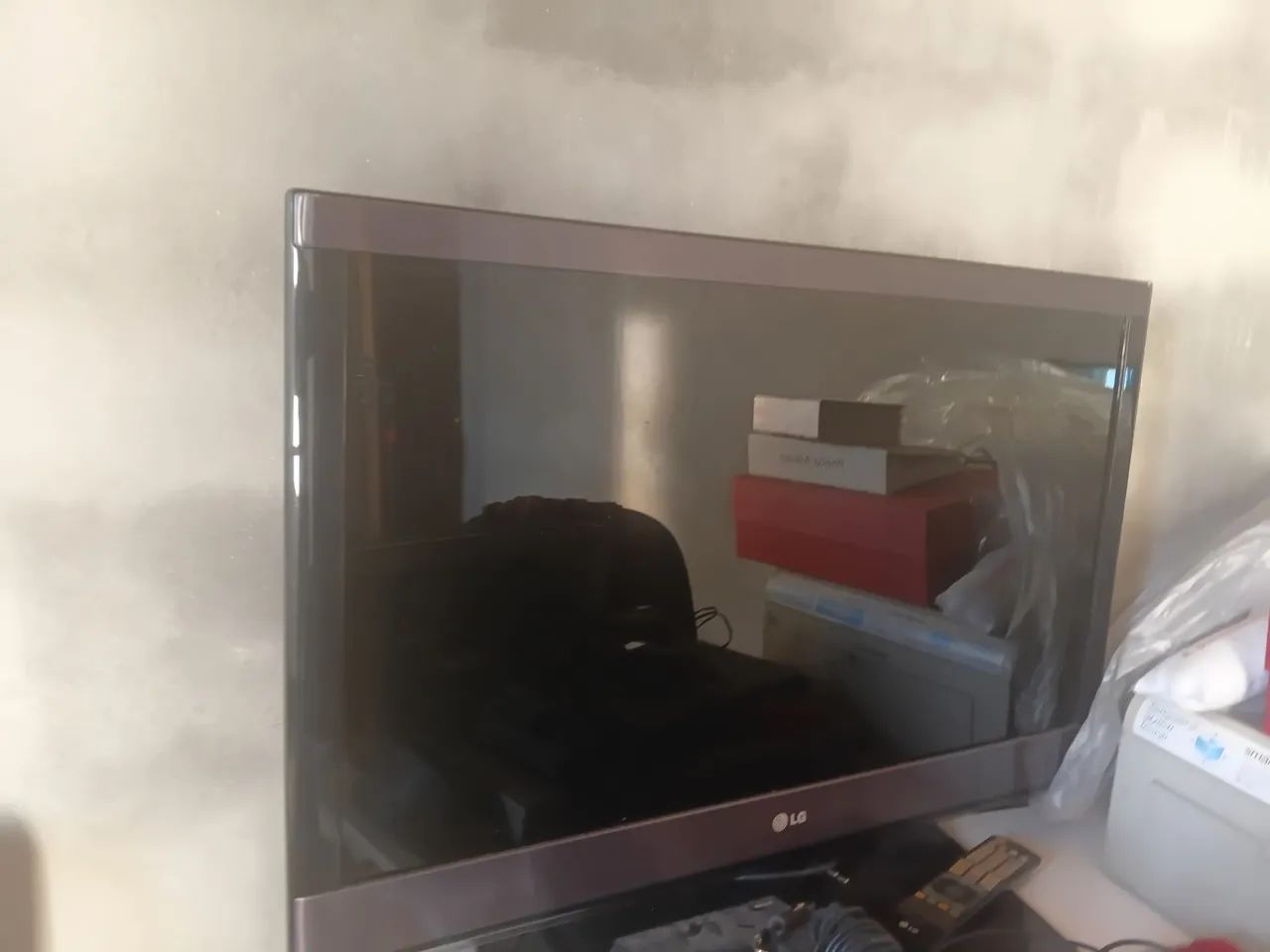 Tv lg 32 pol 3d com defeito