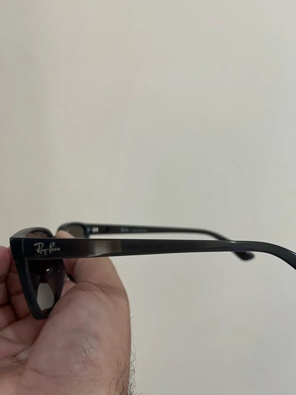 Vendo óculos Ray Ban - Foto 2