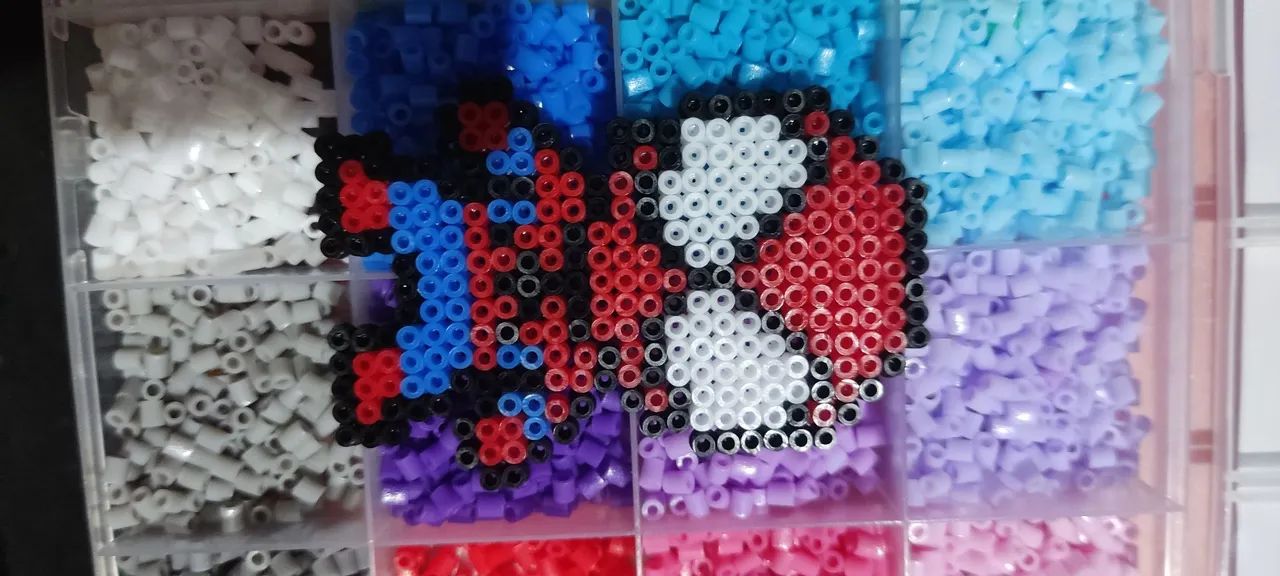 Chaveiro/Imã anime hama perler beads - Foto 5