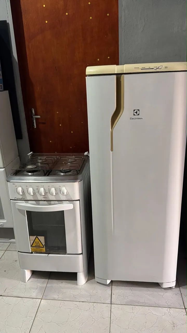 Geladeira + Fogão revisados, em perfeito funcionamento,. Valor a partir de 750,00 - Foto 4