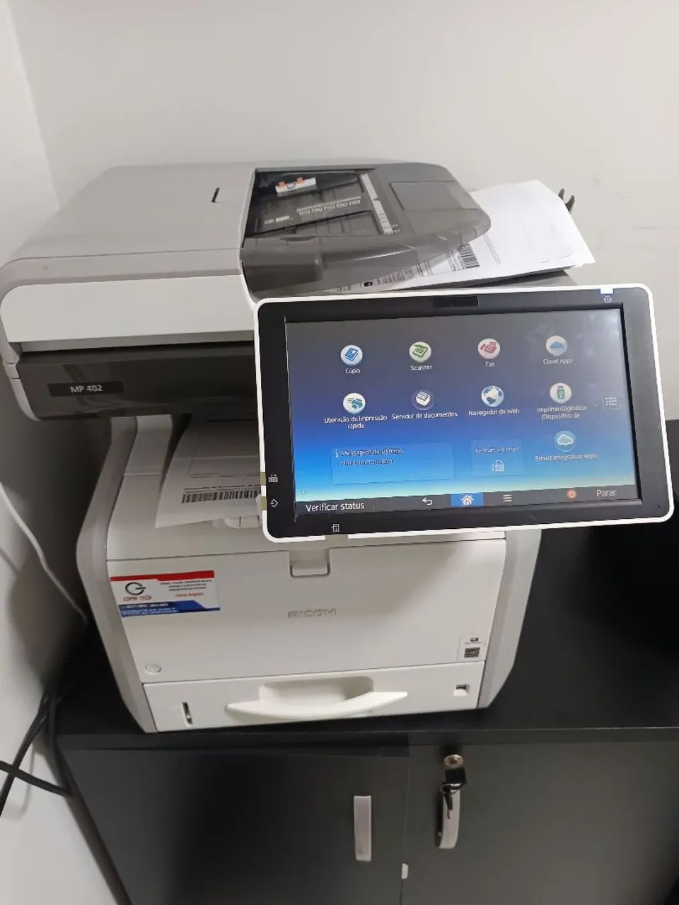 Multifuncional Ricoh MP402