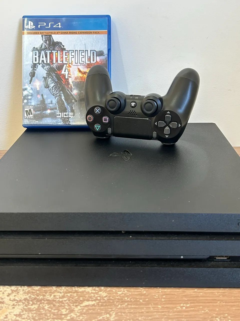 Ps4 Pro em perfeito estado  - Foto 3