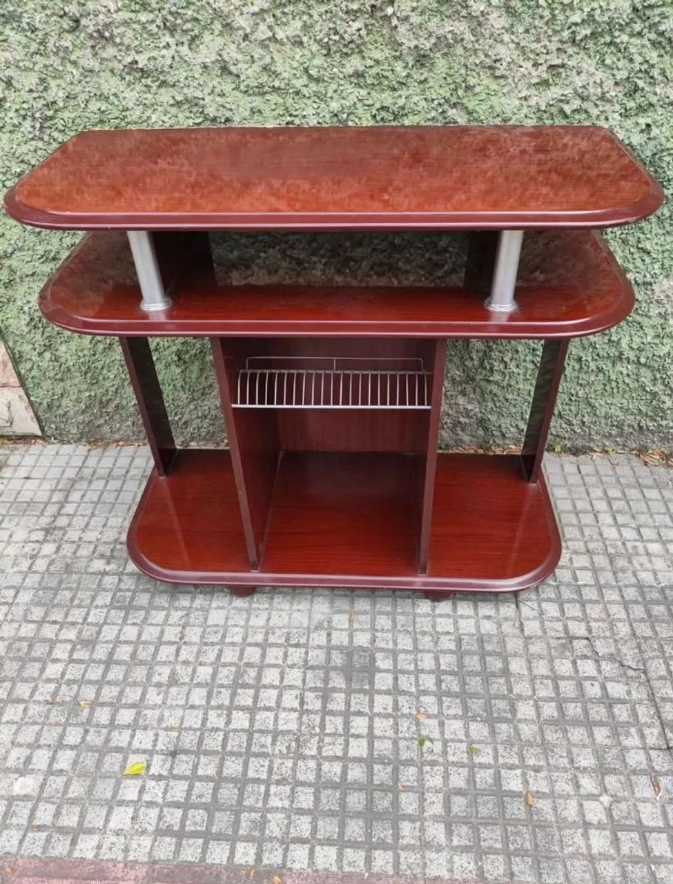 Rack para TV Impecável - Só R$ 130! (Aproveite)  