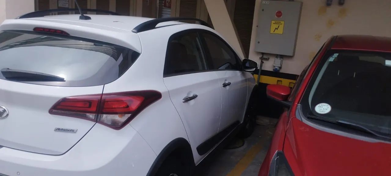 Hyundai HB20X Premium 1.6 Flex 16V Aut. 2019 - Foto 12