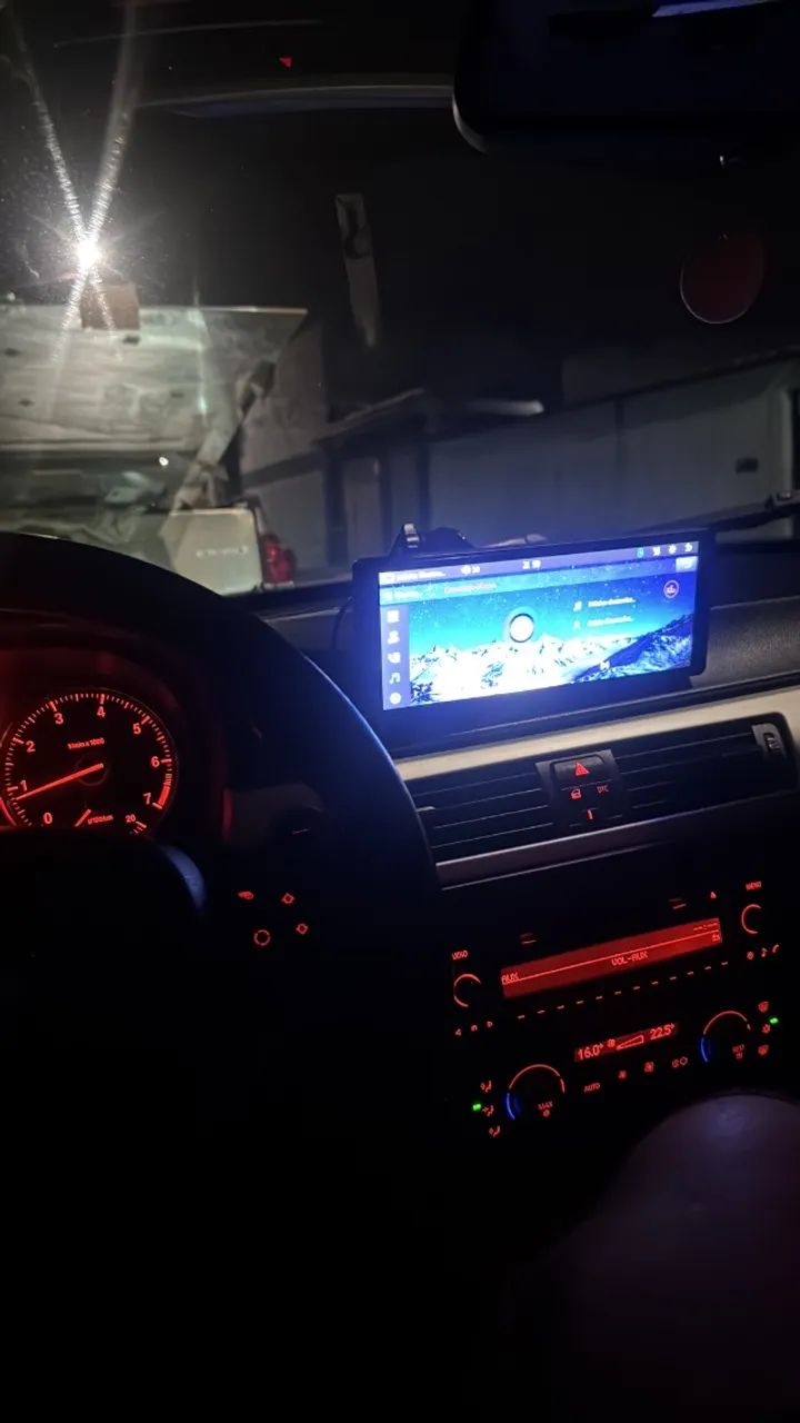 BMW 320I A 2011