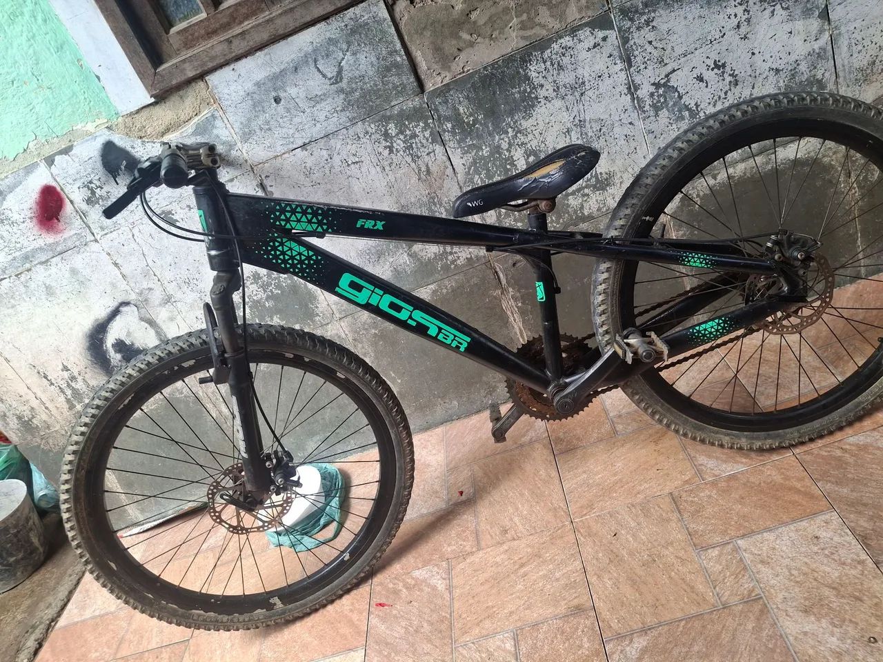Bicicleta Gios FRX aro 26 usada