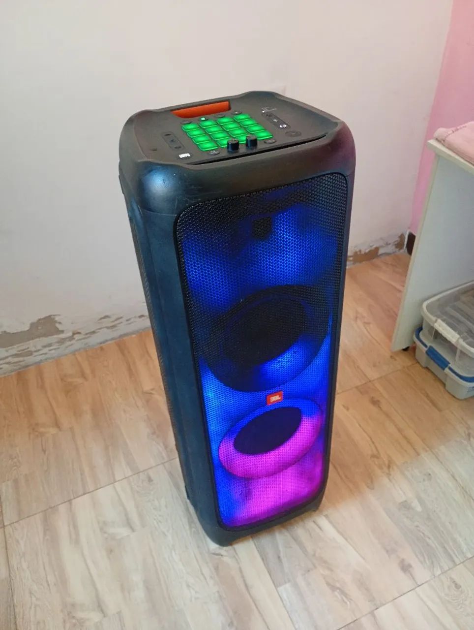 Vendo caixa JBL Partybox 1000w 