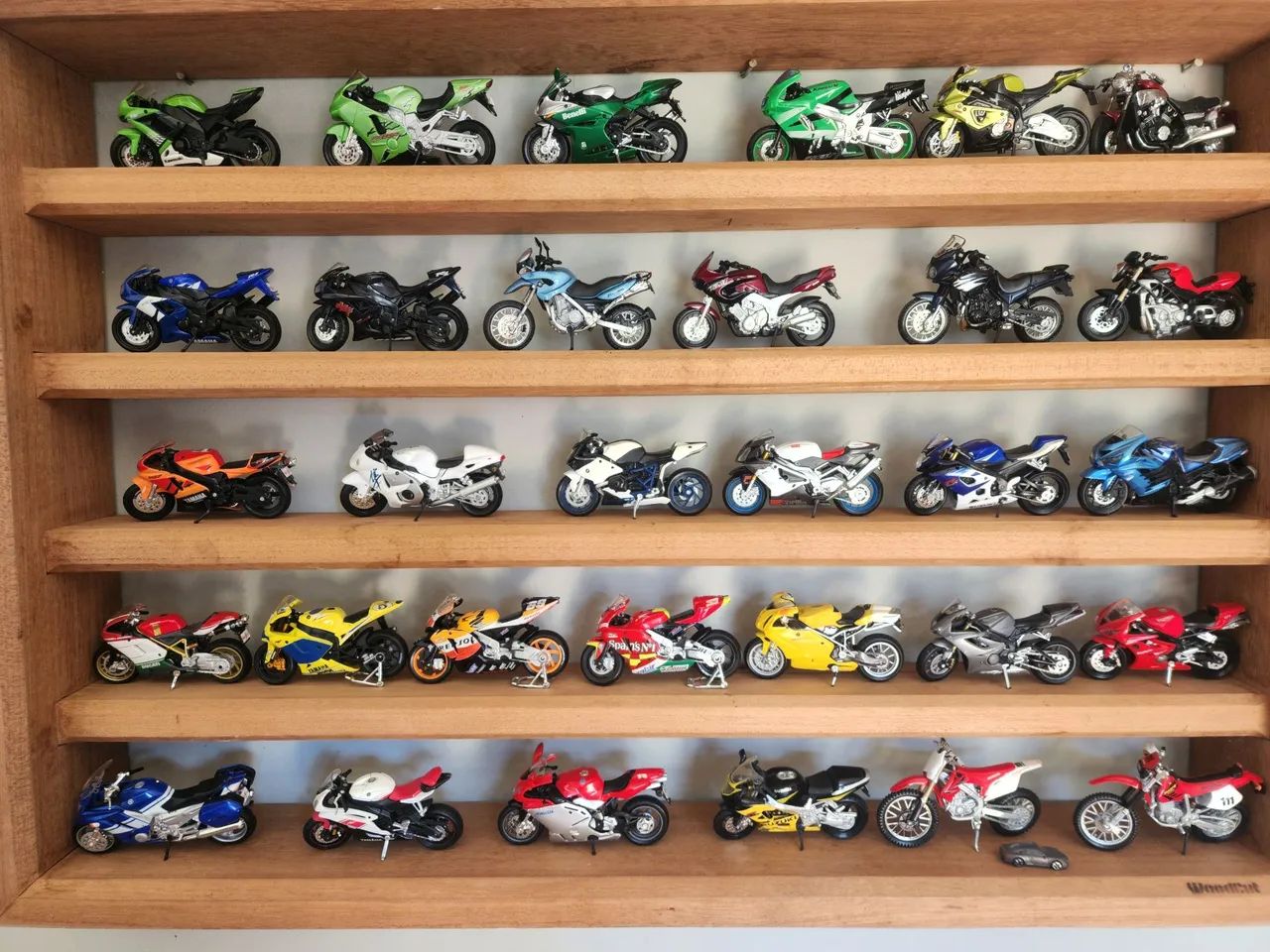 Miniaturas reais moto - Foto 2