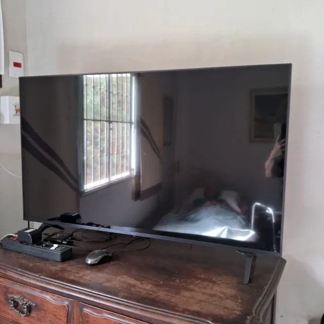 TV Smart LED 43 polegadas