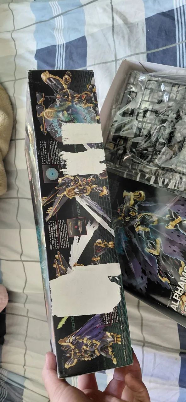 Model kit Alphamon Bandai  - Foto 4
