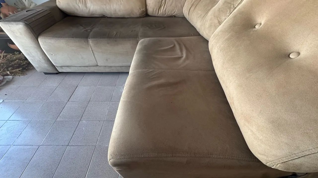 Sofá seminovo 5 lugares em L