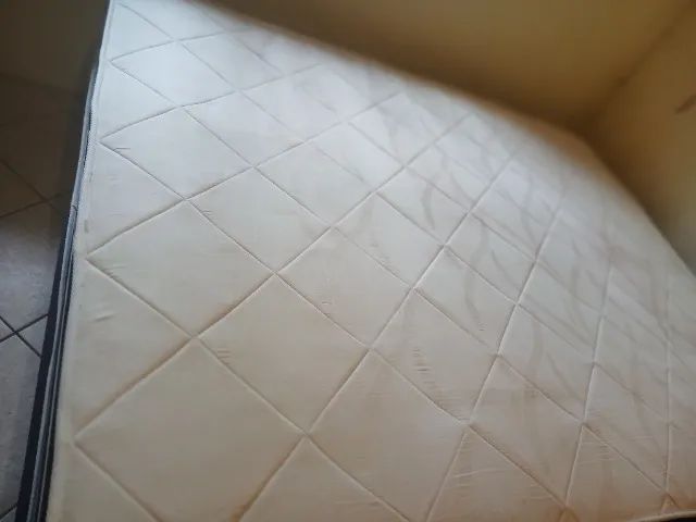 Cama Queen nova com colchao - Foto 2