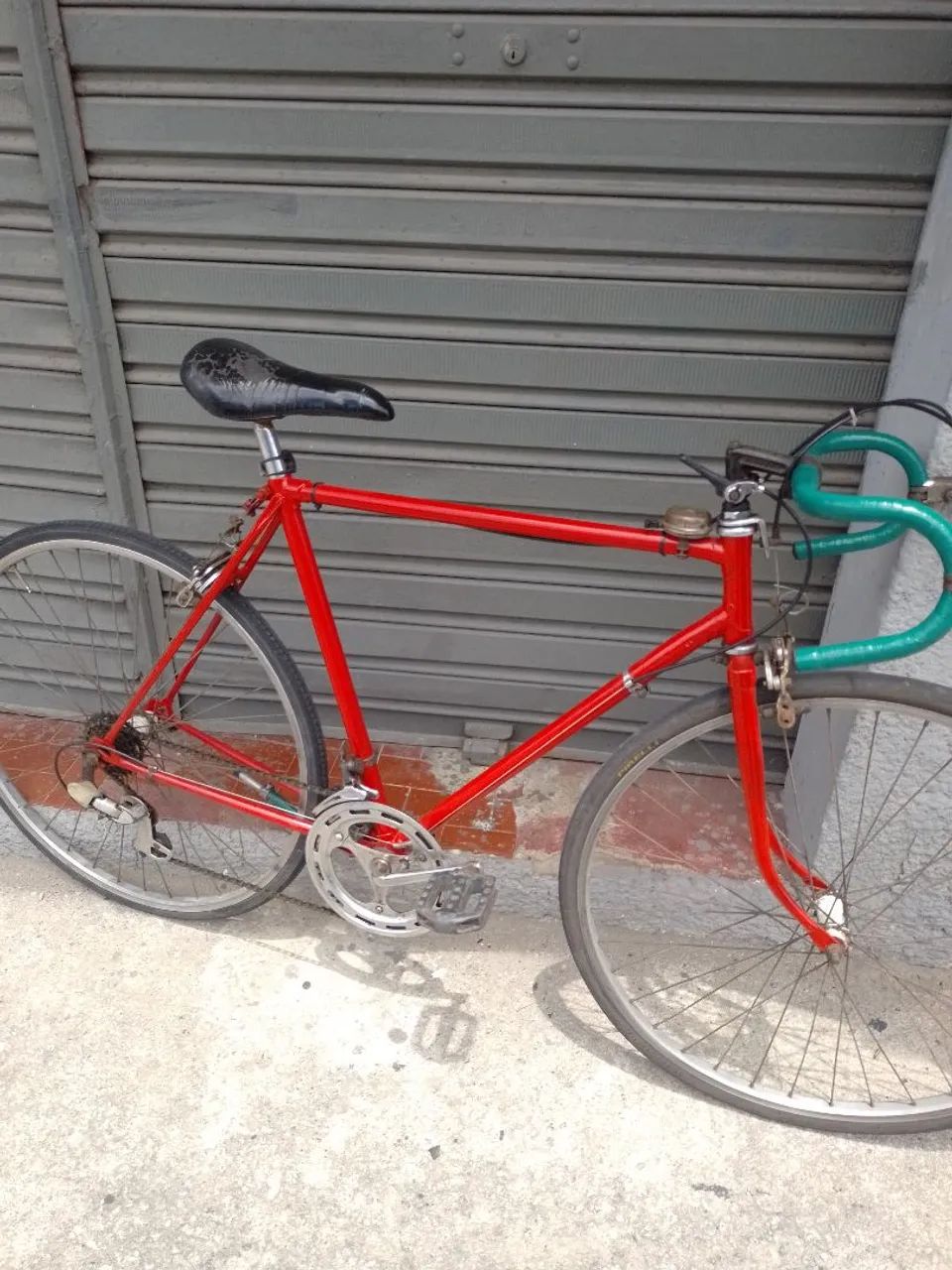 Vendo uma bicicleta Monark 10 relíquia 