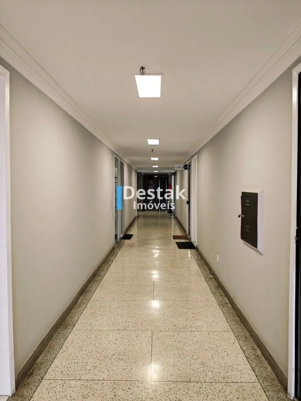 SALA COMERCIAL NA VILA SANTA CECILIA - Foto 4