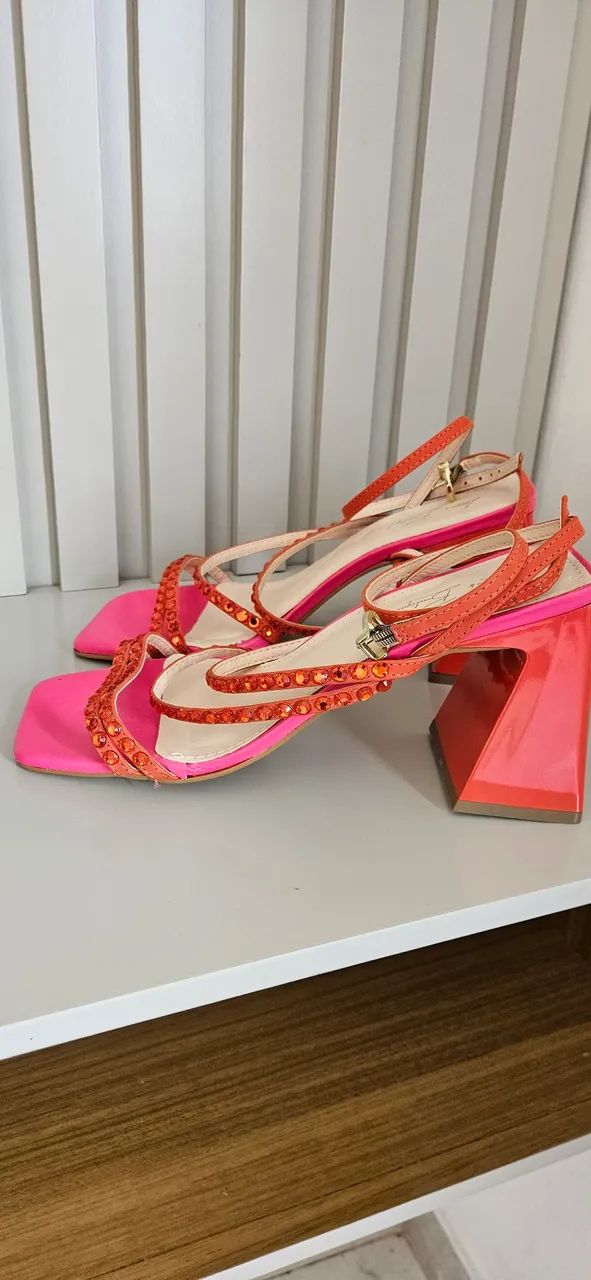 Sandália Lauras Boutique color bloco - Foto 2