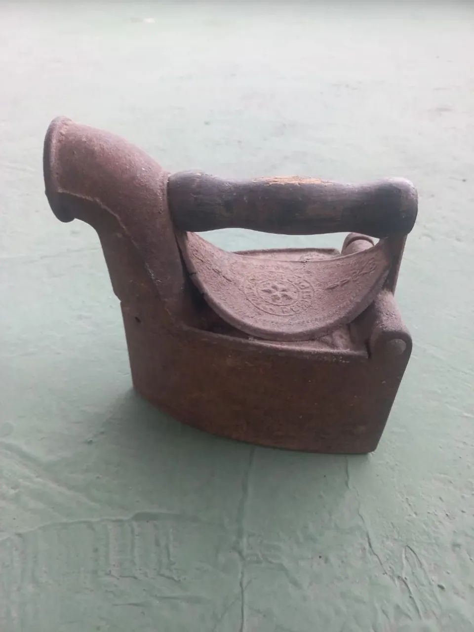 Ferro de passar a brasa  - Foto 2