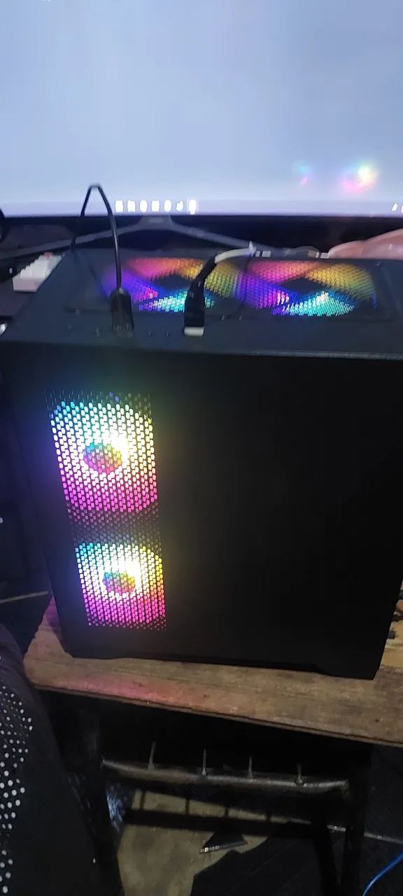 Core i5 3470 com 16 gb de ram com rx 570 8gb e ssd 480 gb