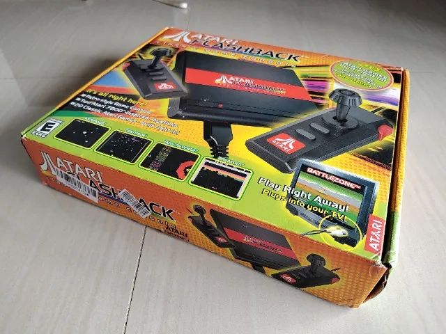 Console Atari Flashback americano original completo na caixa - Foto 3