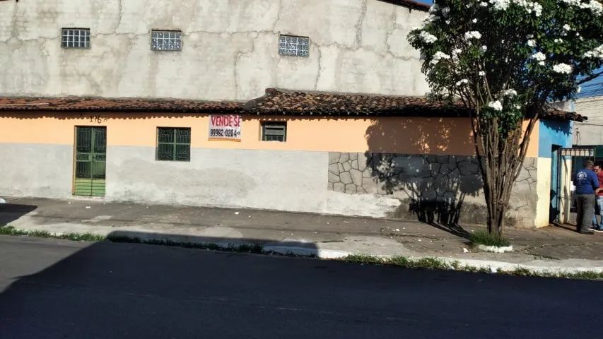 Casa com ponto comercial - Foto 2