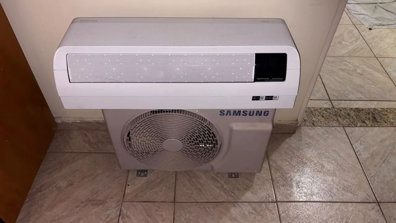 Vendo ar-condicionado 