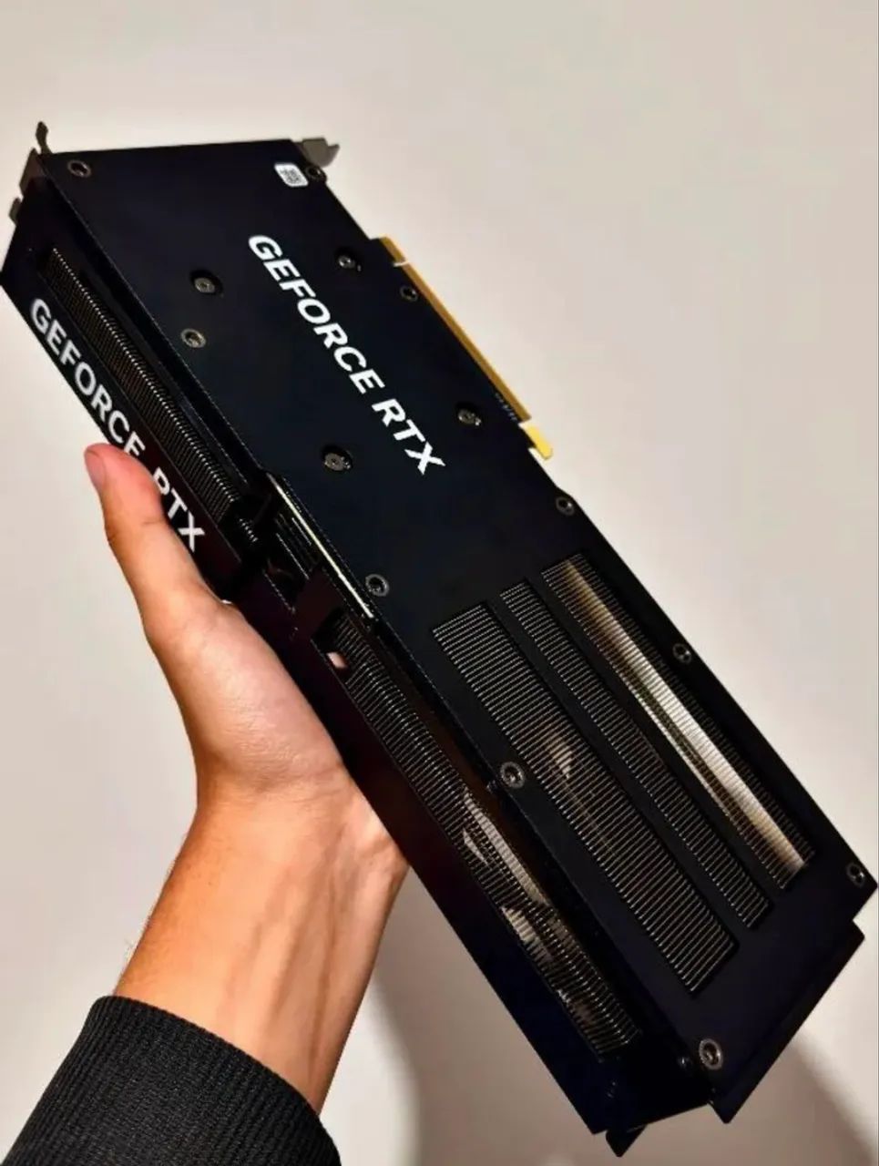 GeForce RTX 4070 TI Barata - Foto 5