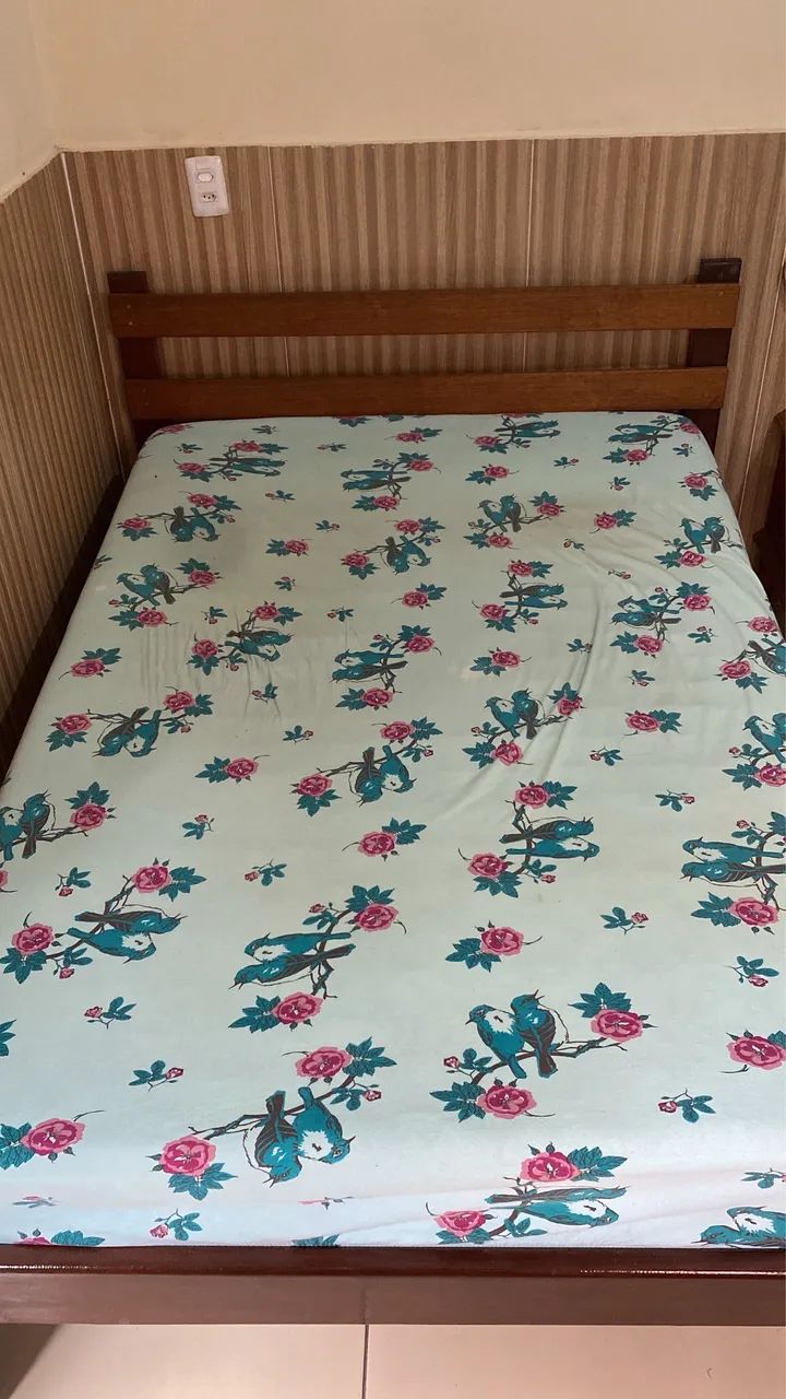 Cama de casal com colchão  - Foto 2