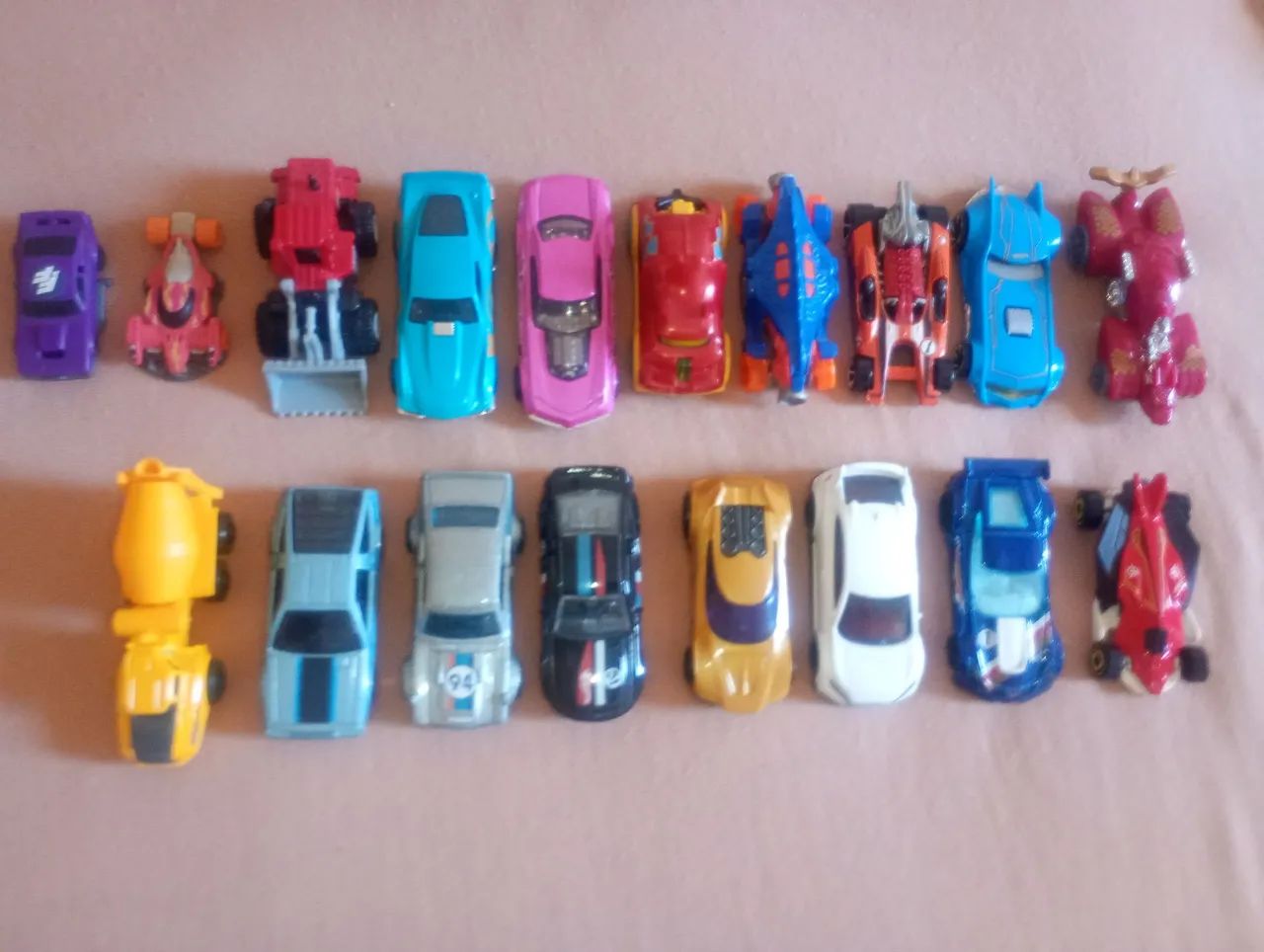 Carrinhos Hotwheels  - Foto 3