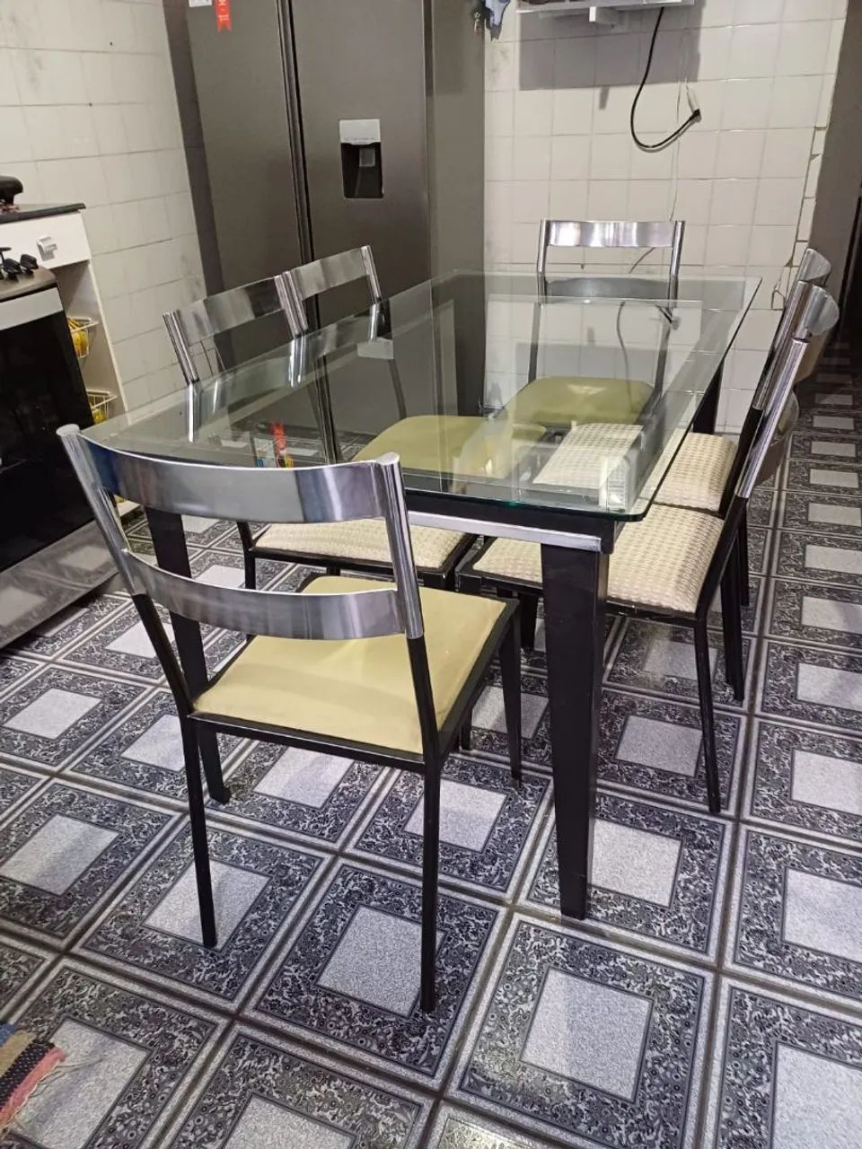 Mesa 6 cadeiras