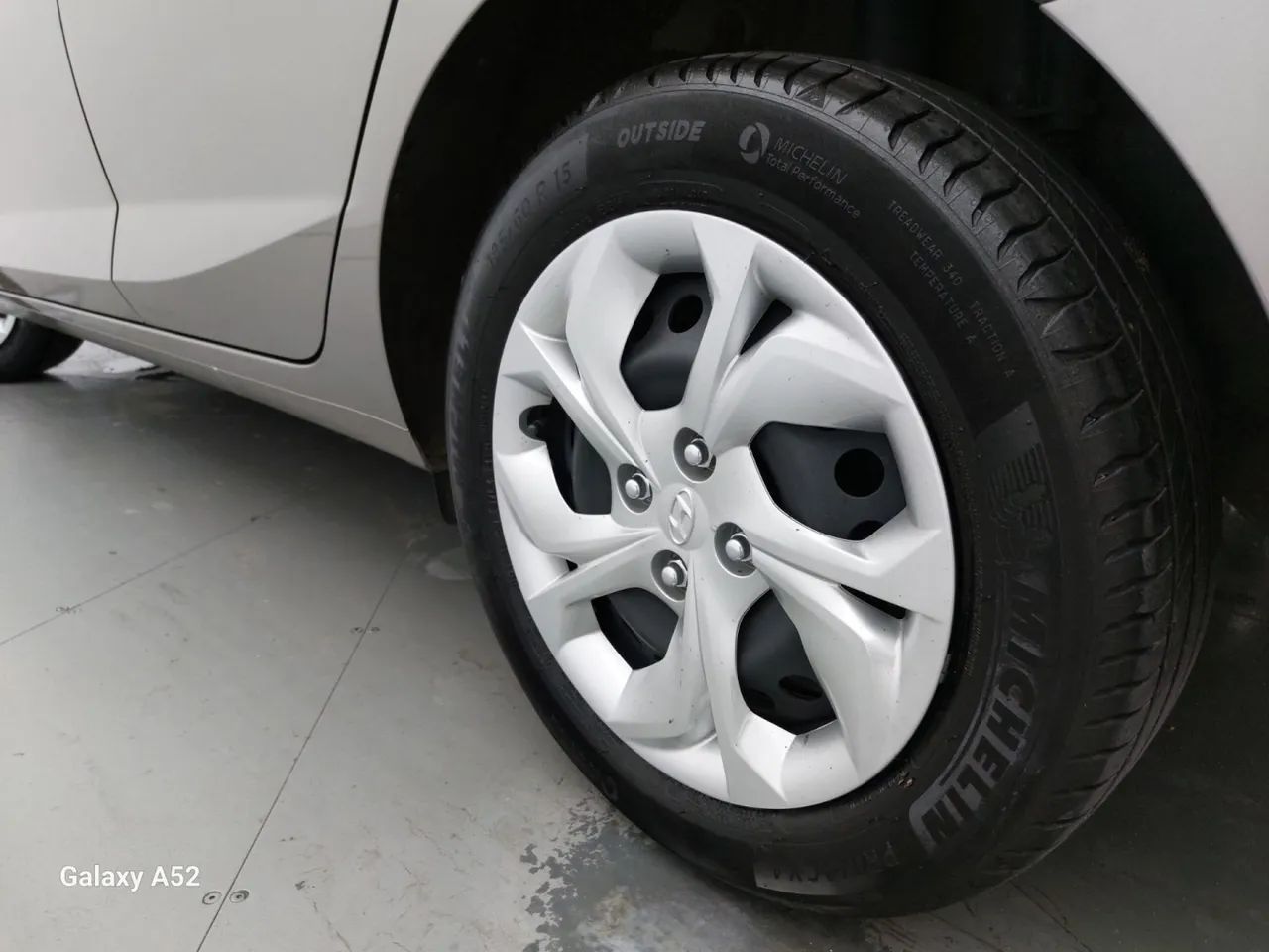 Hyundai HB20S Comfort Plus 1.0 TB Flex 12V Mec., foto 12 de 18