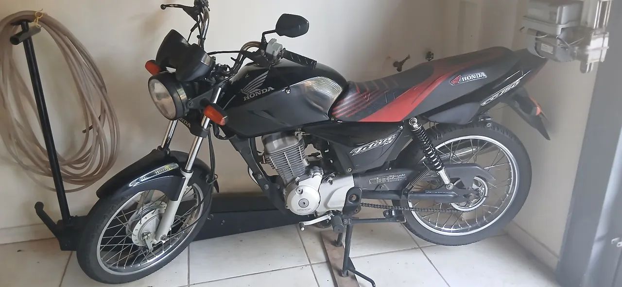 Titan 150 2004