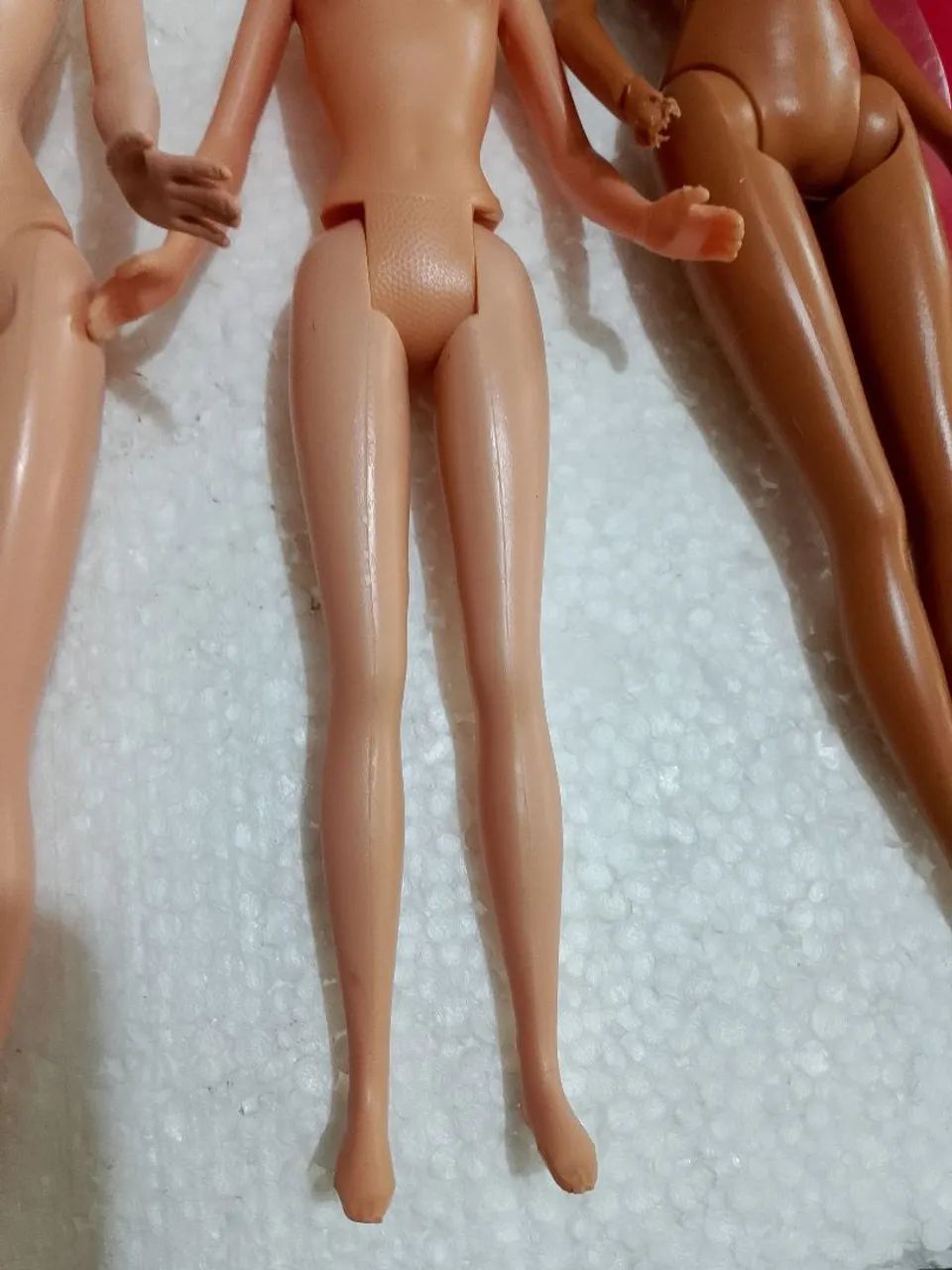 Lote de corpos sucatas de bonecas Mattel  - Foto 5