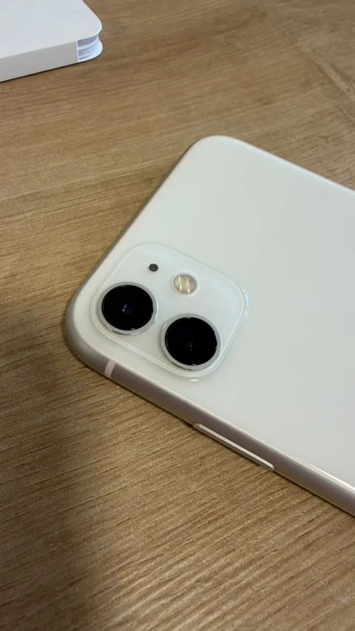 Iphone 11 - Branco - 128GB (White) - Celulares e Smartphones - São