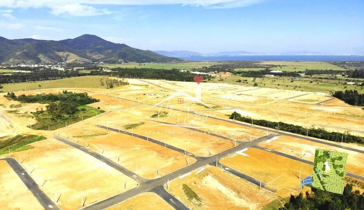 TERRENO 375 m² GOVERNADOR CELSO RAMOS/SC