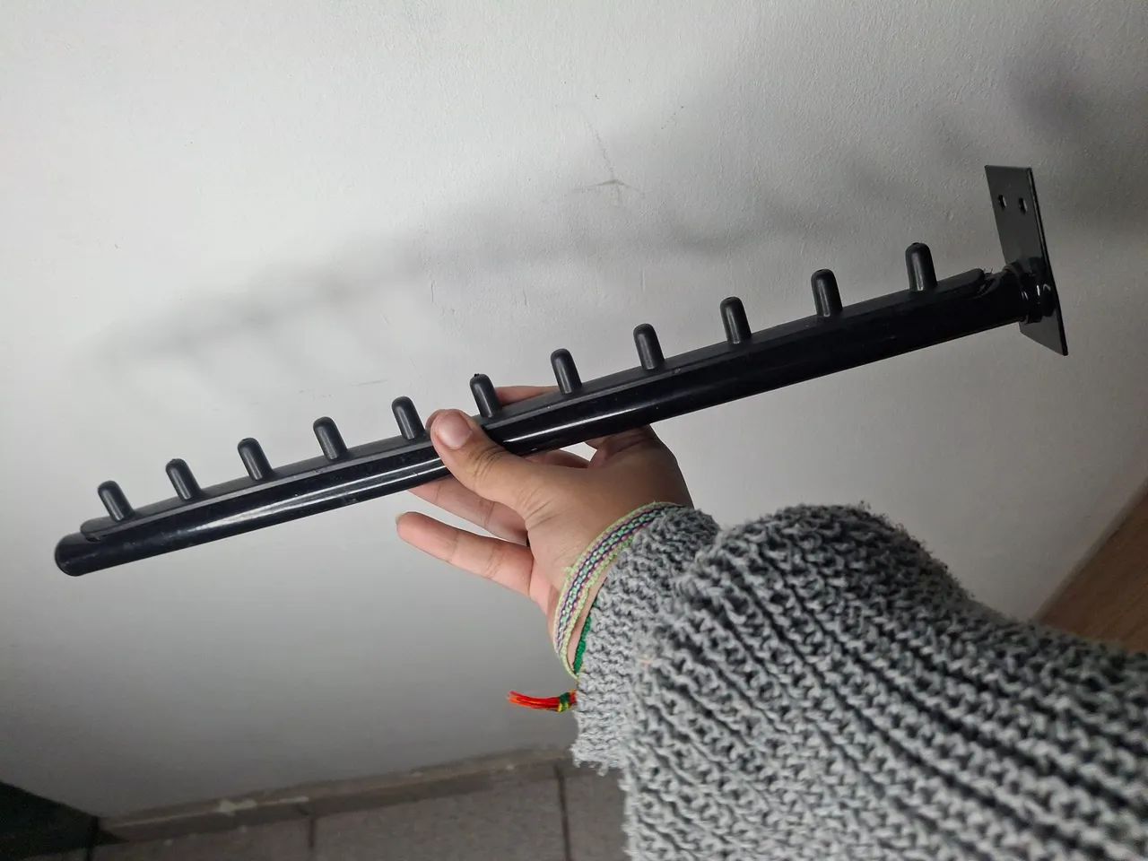 Combo - Carrinho Auxiliar, Cabeça de Boneca e Separador de Mechas de parede - Foto 2
