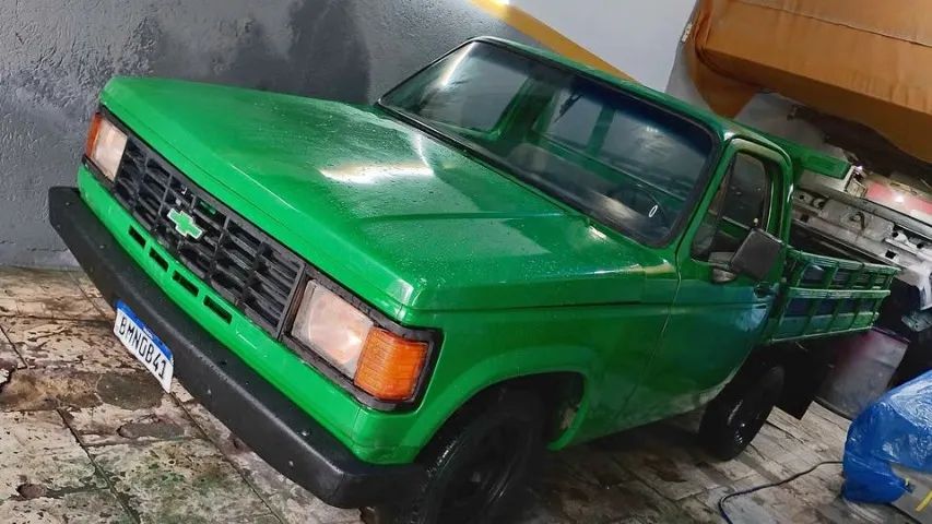ajudante  caminhao  mudancas