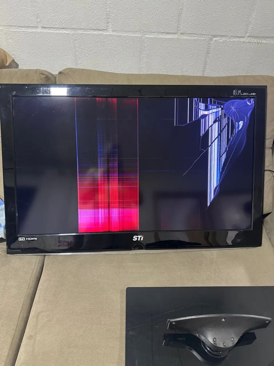 Tv STI 40 polegadas 