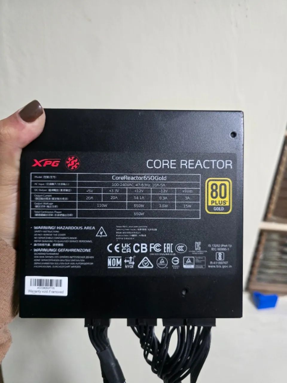 Fonte 650W XPG 80 PLUS GOLD full modular