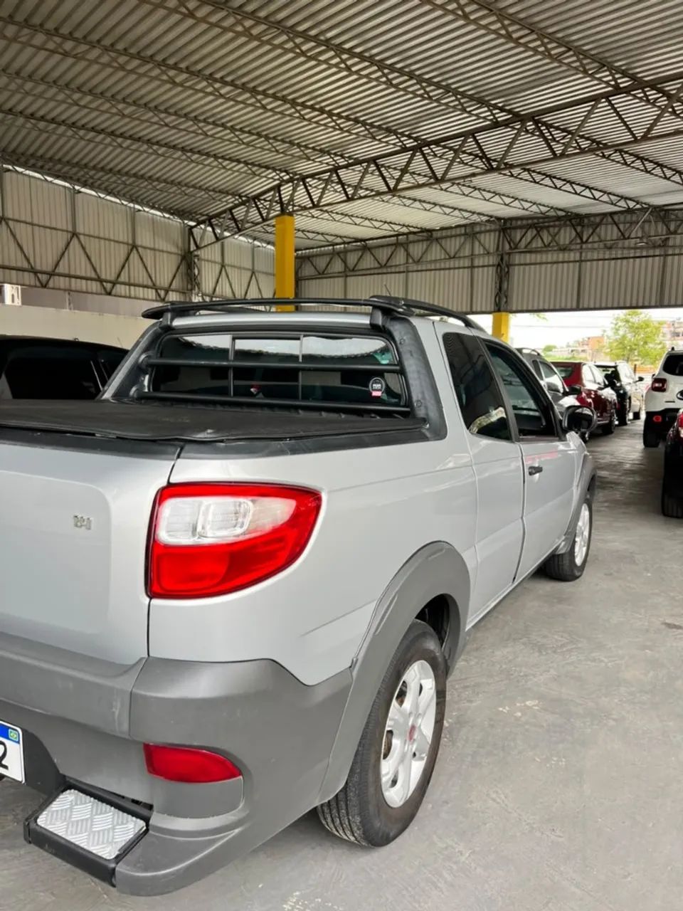 Fiat Strada Adventure1.8/ 1.8 Locker Flex CD 2015 - Foto 2